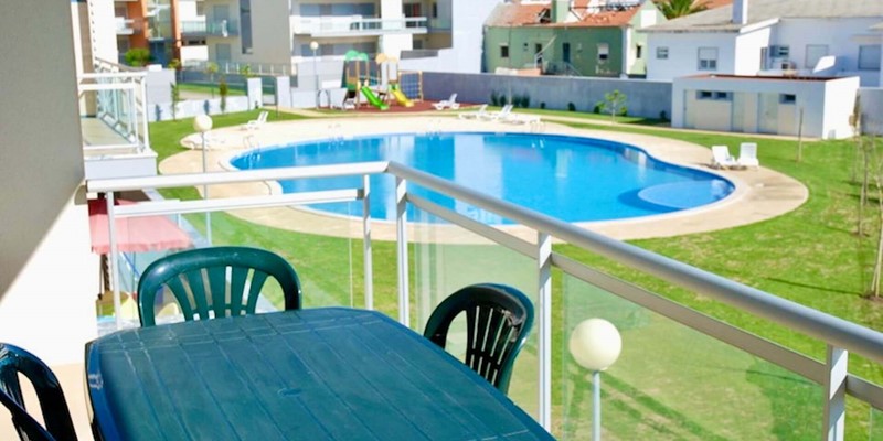 Private Balcony With View Over The Pool