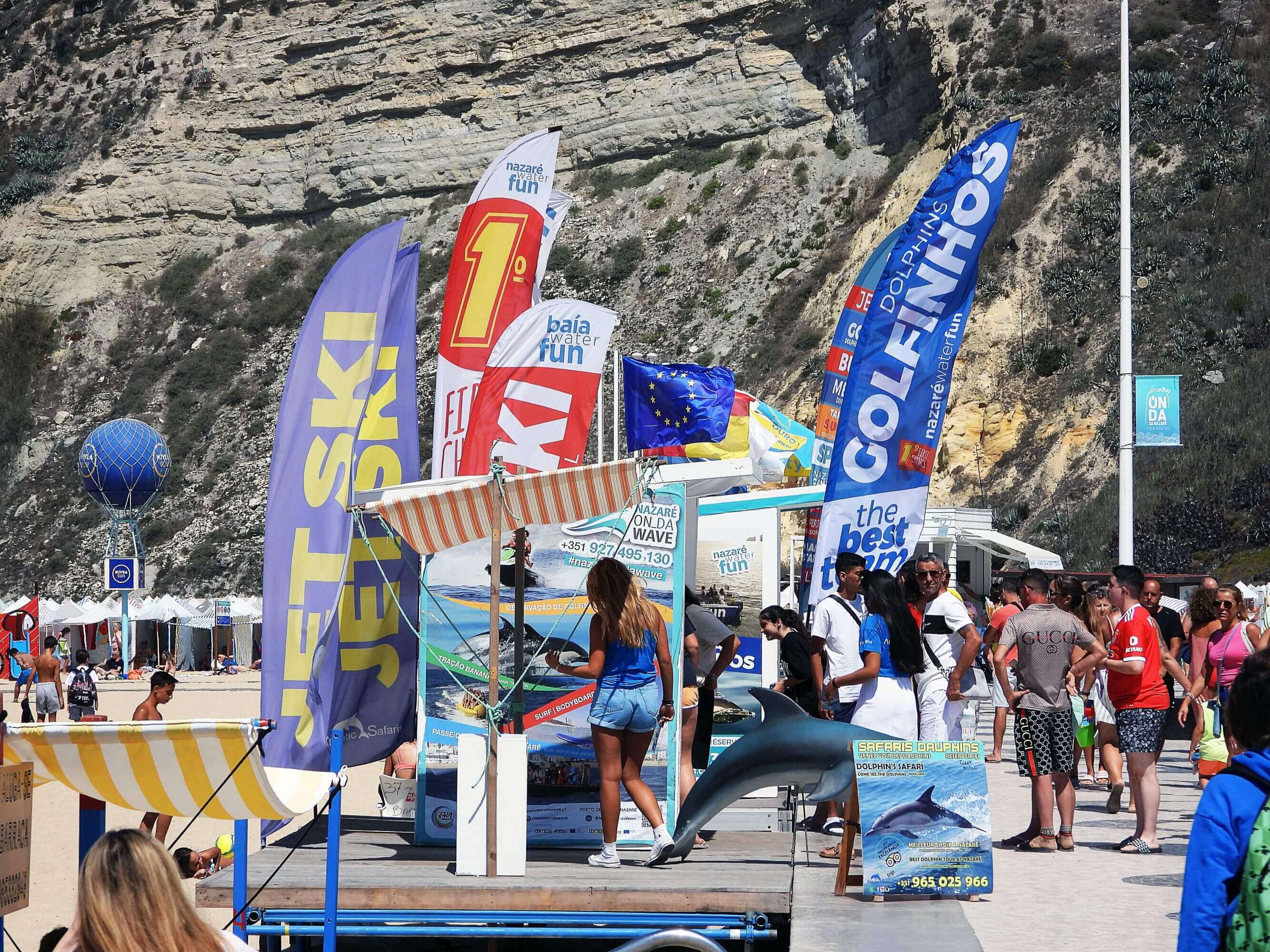 Oro & Nero: Arte Home