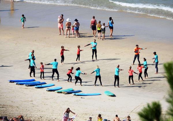 Nazare Beach Surf Class 1