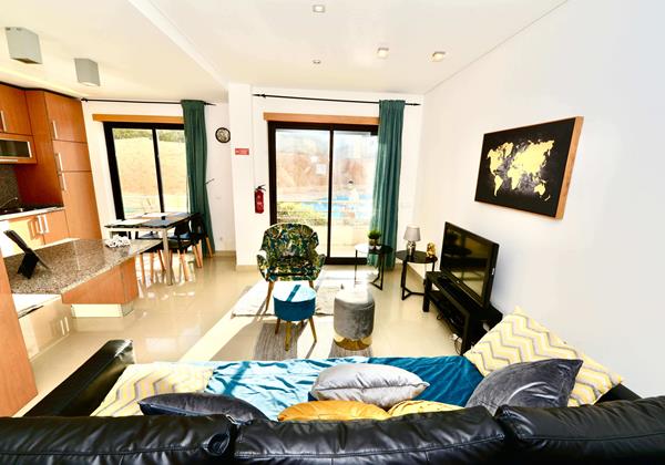 Living Space In Silver Apartment Sao Martinho Do Porto