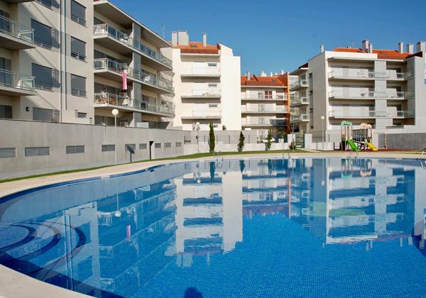 Bayside Pool And Play Area Solar