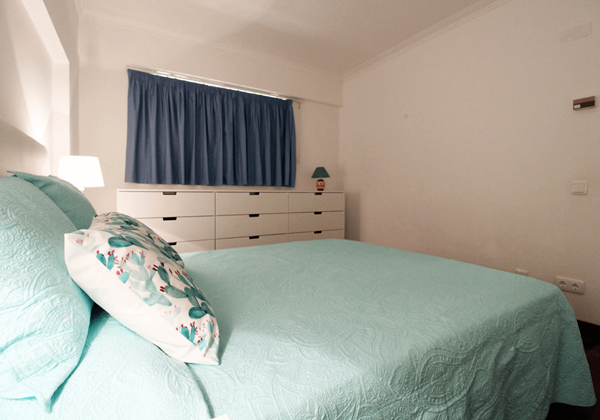 Algarve Vilamoura Holiday Apartment With Sea View Marina Mar Luz Queen Bedroom