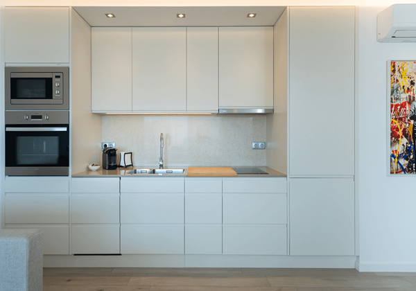 Algarve Vilamoura Luxury Holiday Apartment Marina Mar Bela Vista Kitchenette