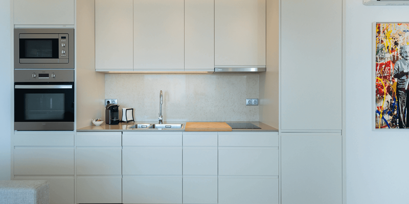 Algarve Vilamoura Luxury Holiday Apartment Marina Mar Bela Vista Kitchenette