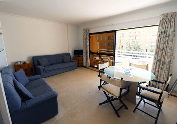 Algarve Vilamoura Marina Mar Holiday Apartment Navegante Living Room Area