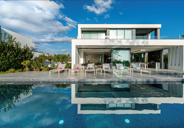 Algarve Vilamoura Luxury Holiday Villa Colinas Do Golfe Infinity Swimming Pool 