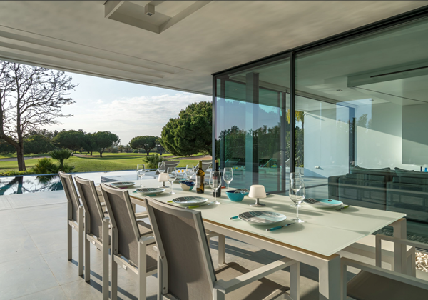 Algarve Vilamoura Luxury Holiday Villa Colinas Do Golfe West Facing Outdoor Dining Area