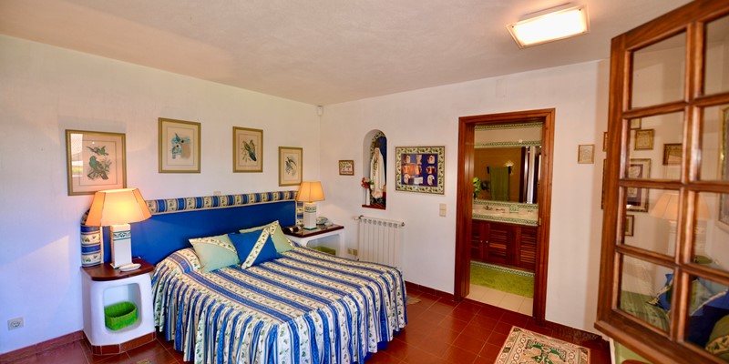 Villa Isabel De Aragao Master Bedroom Colares Sintra