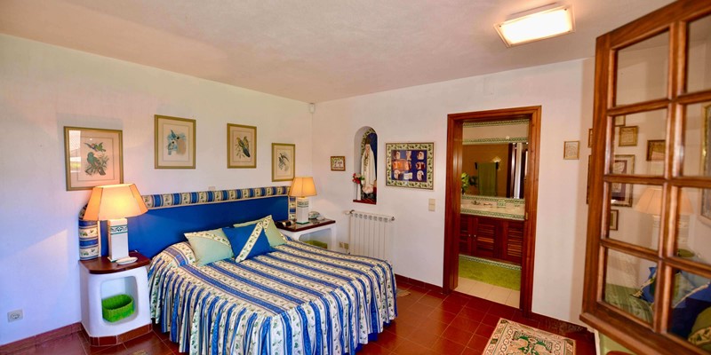 Villa Isabel De Aragao Master Bedroom Colares Sintra