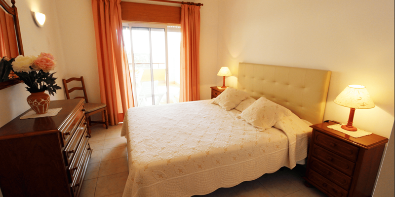 Algarve Vilamoura Holiday Apartment Varandas Do Sol Double Bedroom With Balcony Min