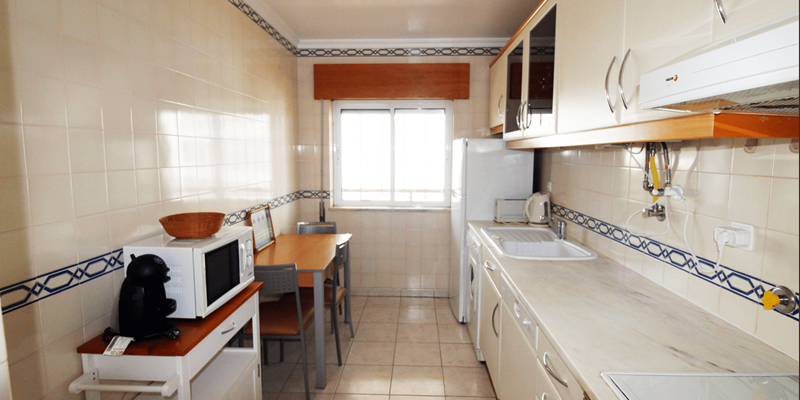 Algarve Vilamoura Holiday Apartment Varandas Do Sol Kitchen Min