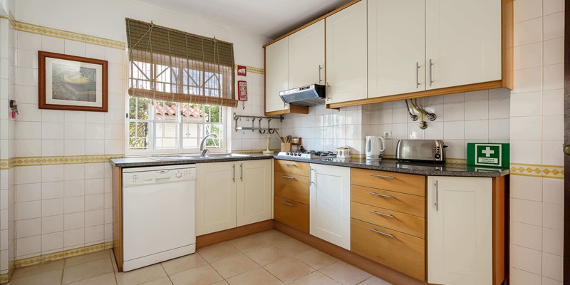Kitchen Of Villa Mianas Holiday Home In Algarve