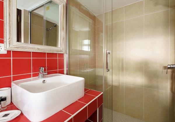 Villa Mianas Bathroom Holiday Villa In Vilamoura