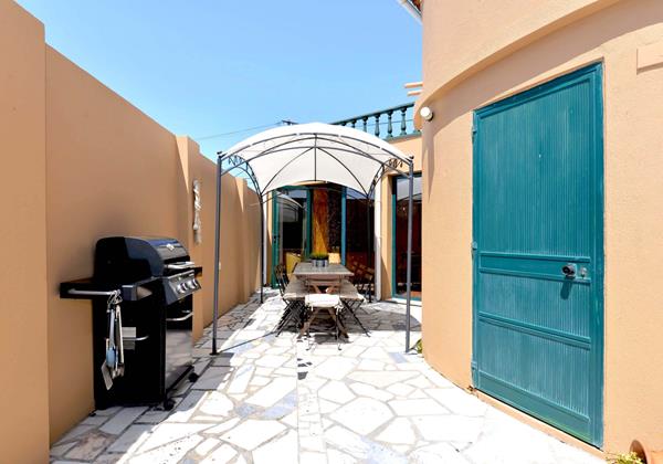 Private Holiday Villa Nazare Casa De Norte BBQ Area