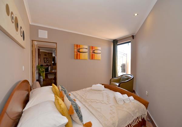 Private Holiday Villa Nazare Casa De Norte Double Bedroom With Double Bed