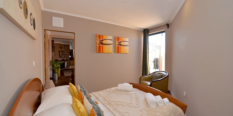 Private Holiday Villa Nazare Casa De Norte Double Bedroom With Double Bed