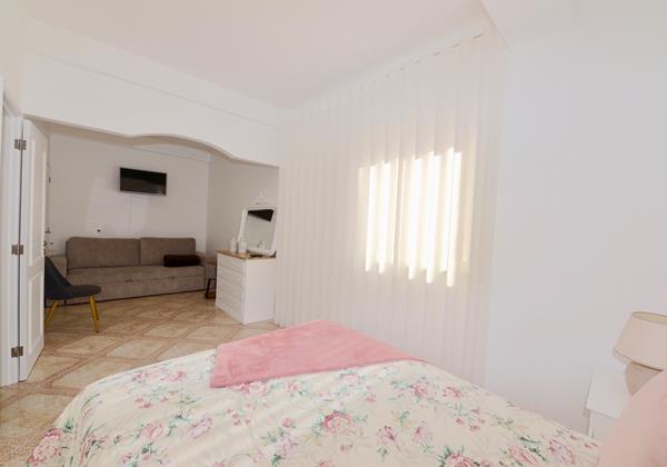Large Bedroom 2 In Nazare Silver Coast Portugal
