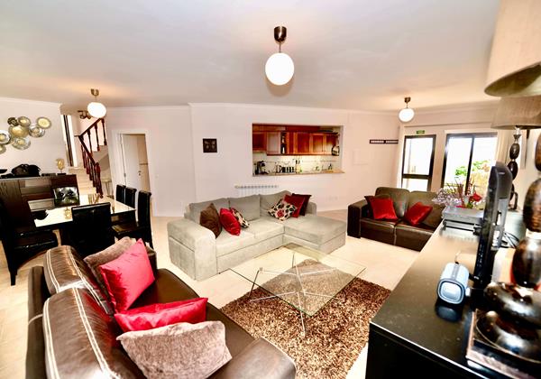 Palm Tree Apartment Silver Coast Holiday Rentals