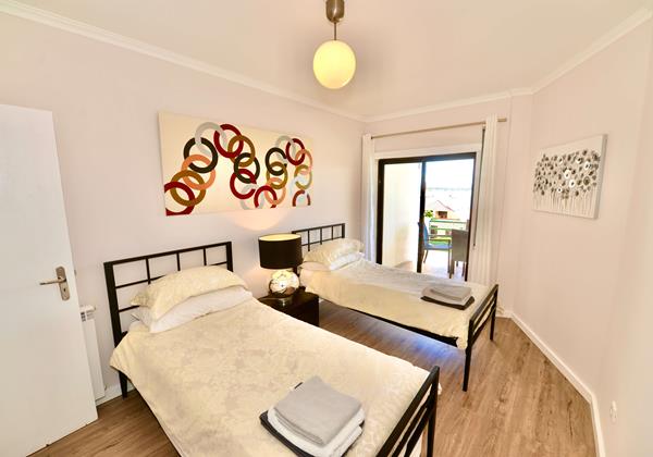 Holiday Apartment Twin Bedroom Silver Coast