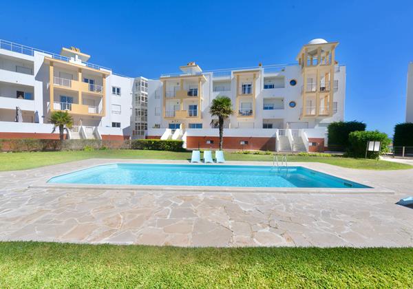 Pool And Gardens Of Apartment Tide Holiday Rentals Nazare Portugal
