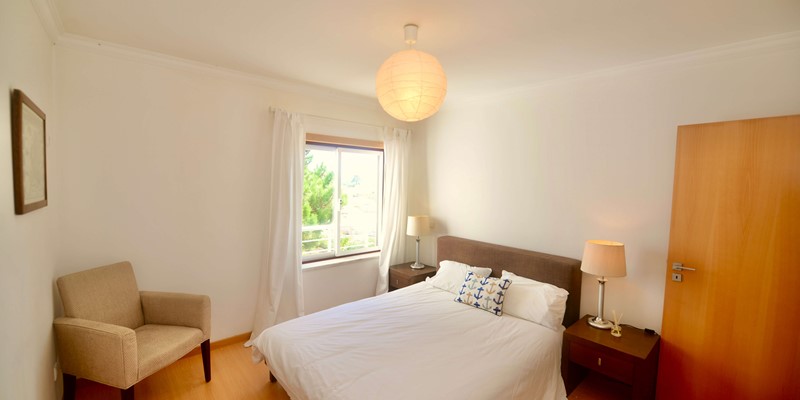 Master Bedroom In Apartment Tide Holiday Home In Nazare Portugal