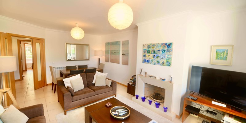 Lounge Space Apartment Tide Holiday Rentals Nazare Portugal