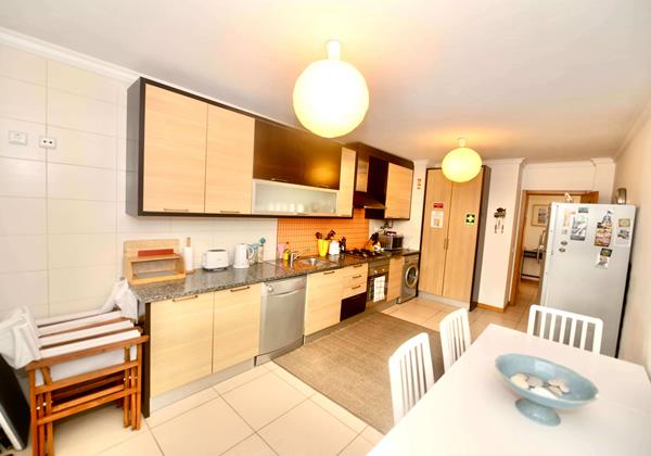 Fully Equipped Kitchen Apartment Tide Holiday Rentals Nazare Portugal