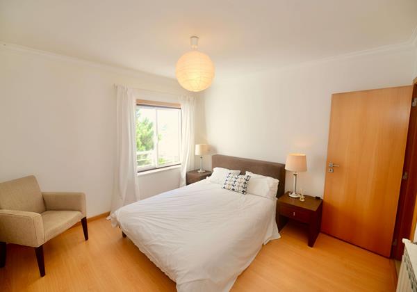 Double Bedroom Apartment Tide Holiday Rentals Nazare Portugal