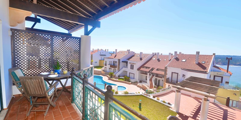 Private Balcony With Dining Area View Over The Pool And The Sea Apartment In Gilmafacho Sao Martinho Do Porto Portugal