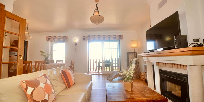 Comfortable Lounge Space In Holiday Home In Gilmafacho Complexo Sao Martinho Do Porto Silver Coast Portugal