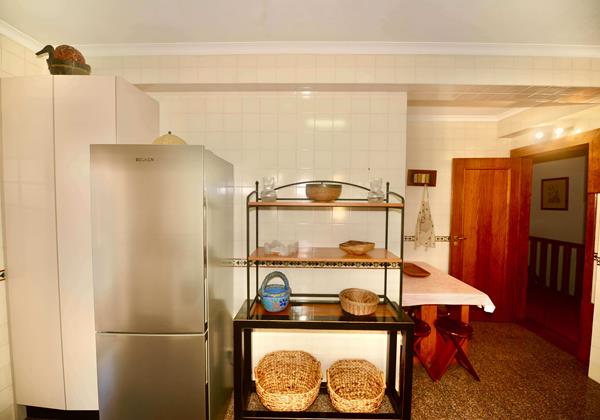 Kitchen In Holiday Rental Apartment Cereja In Sao Martinho Do Porto Portugal