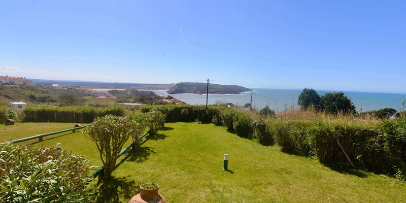 Garden With Sea View In Holiday Rental Apartment Cereja In Sao Martinho Do Porto Silver Coast Portugal