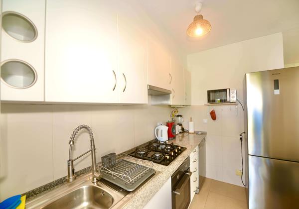 Villa Cove Kitchen Vilamoura