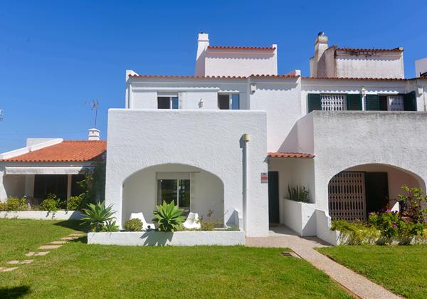 Villa Cove Front Of Villa Vilamoura