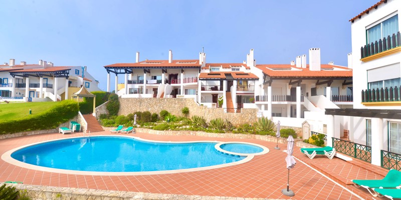 View From Rear Balcony Apartment Blue In Sao Martinho Do Porto