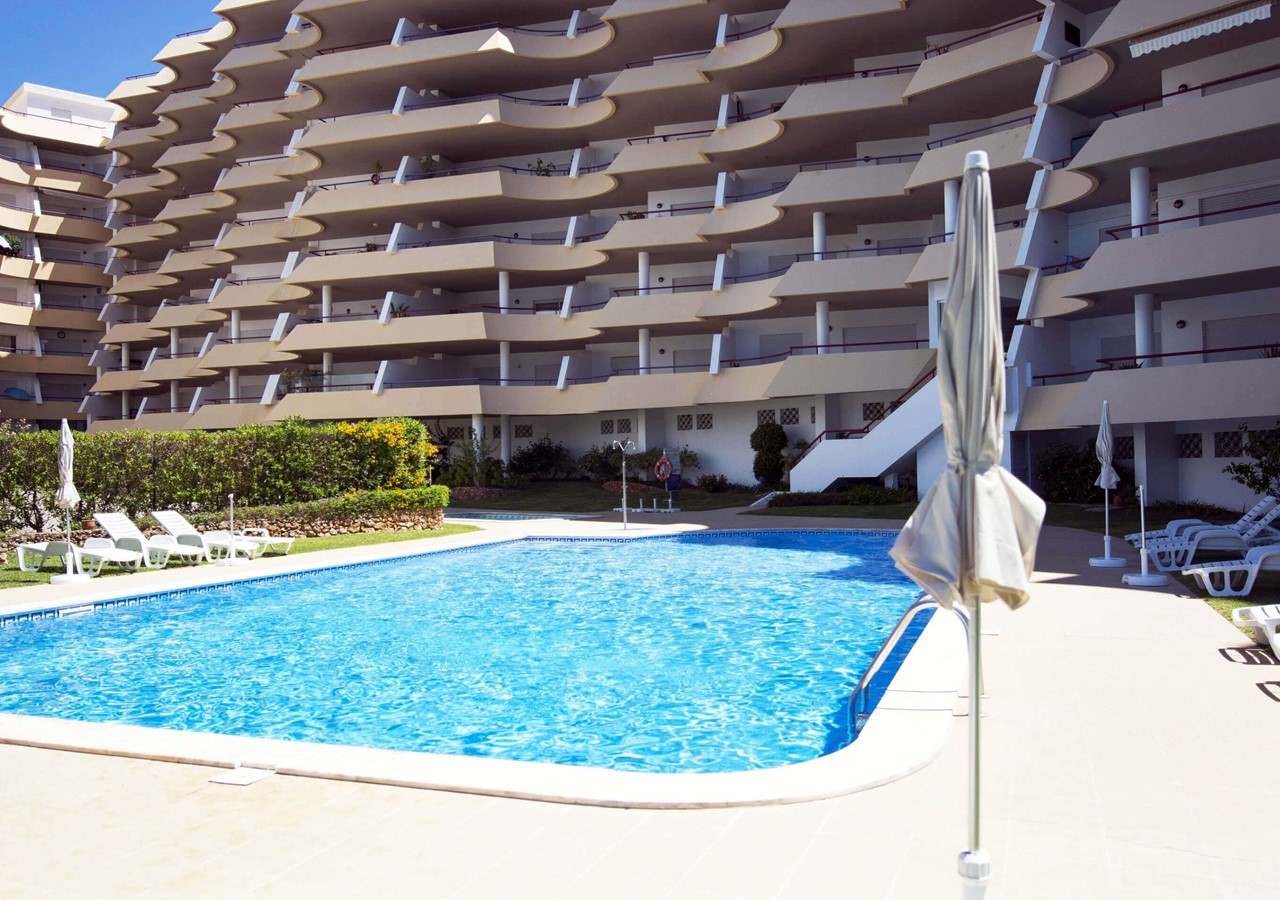 Pool area in Vilamoura complex