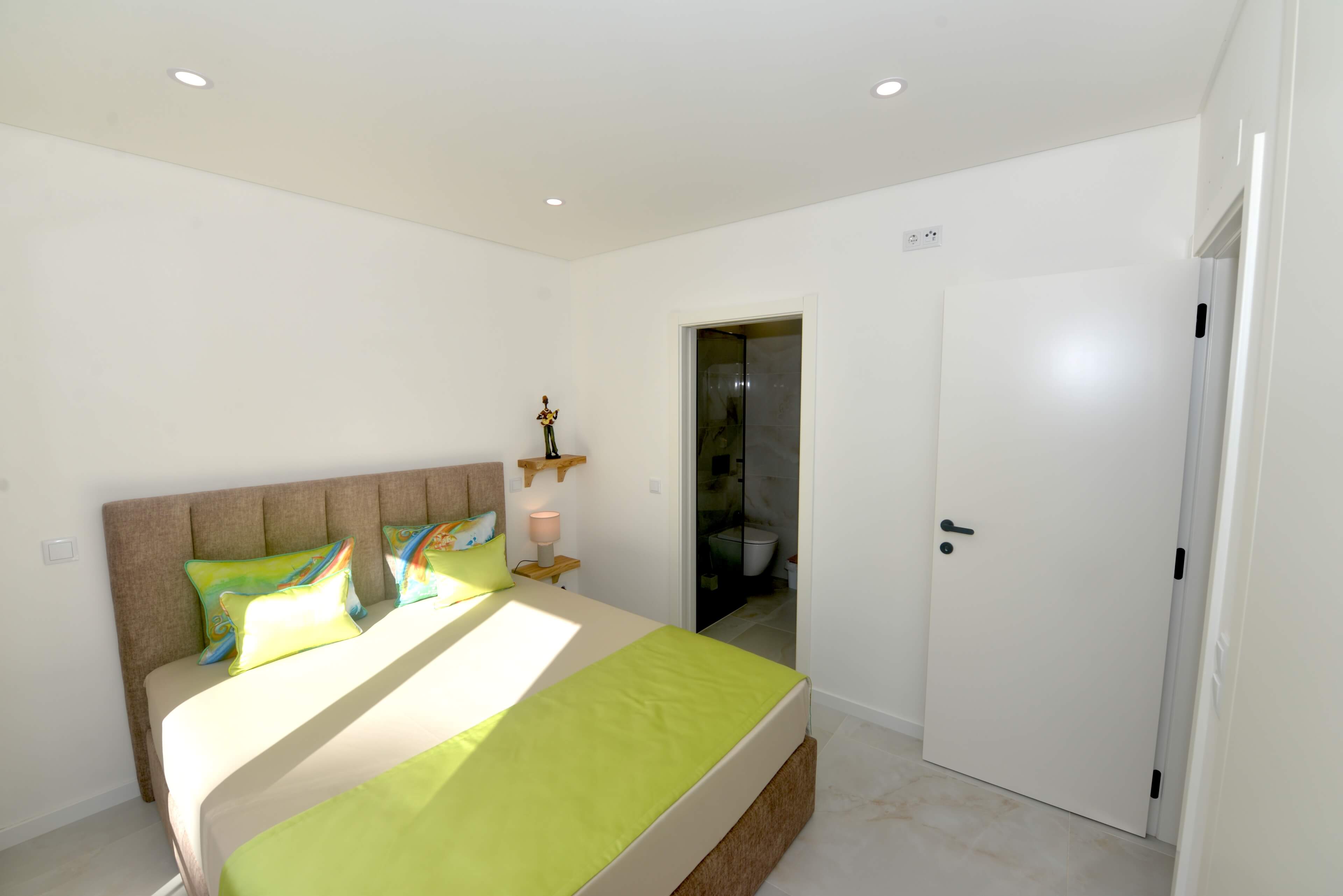 Oro & Nero: Arte Home