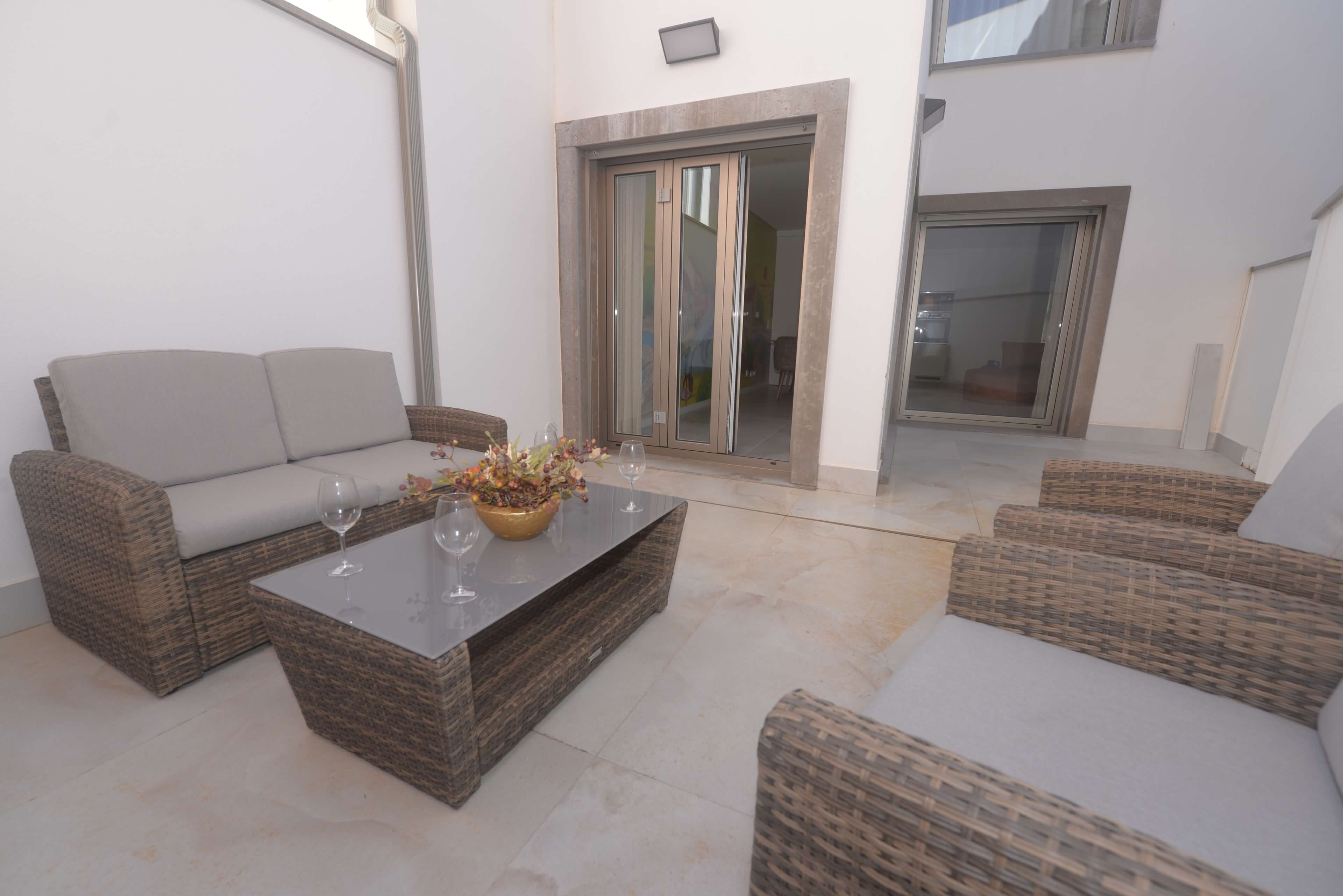 Oro & Nero: Arte Home