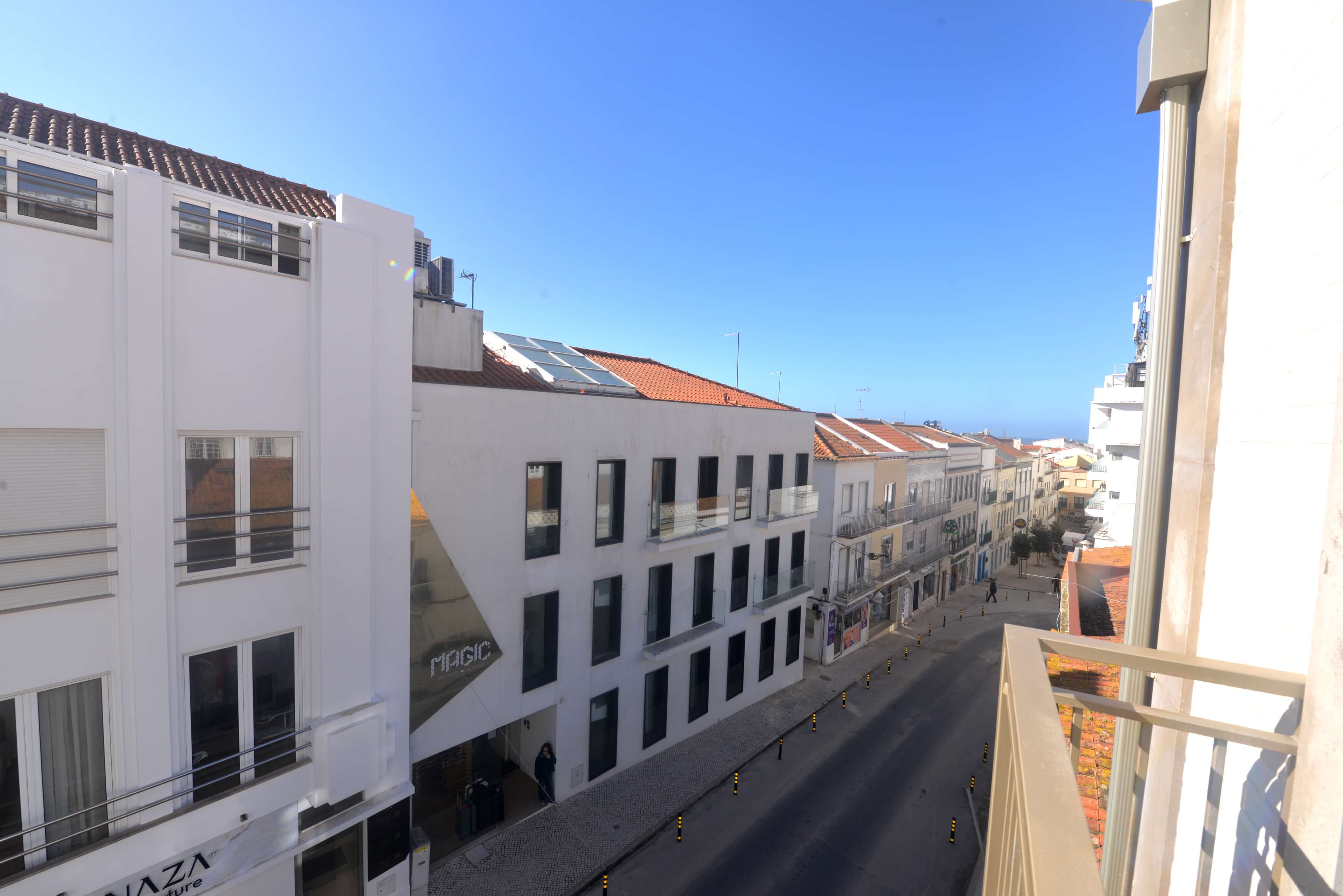 Oro & Nero: Encantos Home