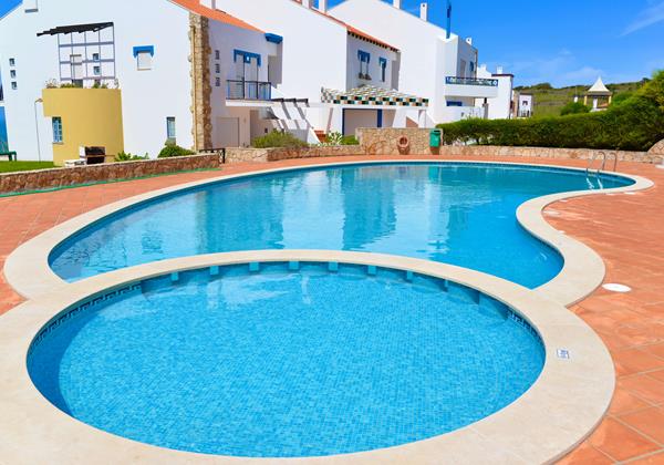 First Pool In Gilmafacho Sao Martinho Do Porto