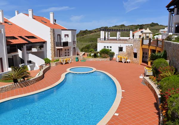 Second Pool Gilmafacho Sao Martinho Do Porto