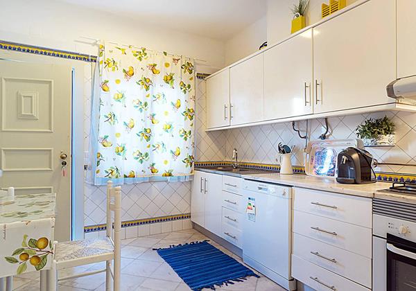 Large kitchen
