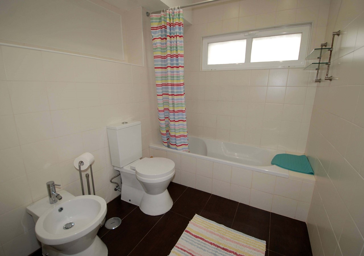 Ensuite Bathroom To First Double Bedroom