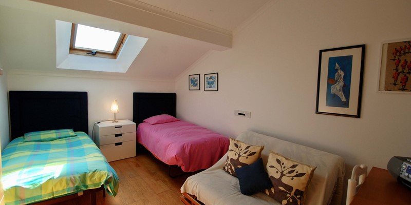 Triple Bedroom in apartment Shimmer in the Silver Coast