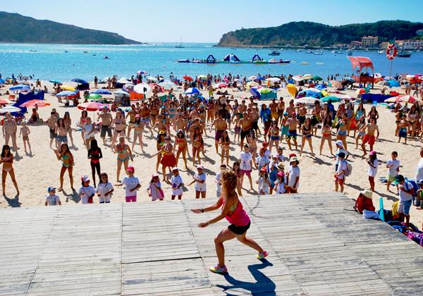 Aerobics on São Martinho do Porto beach