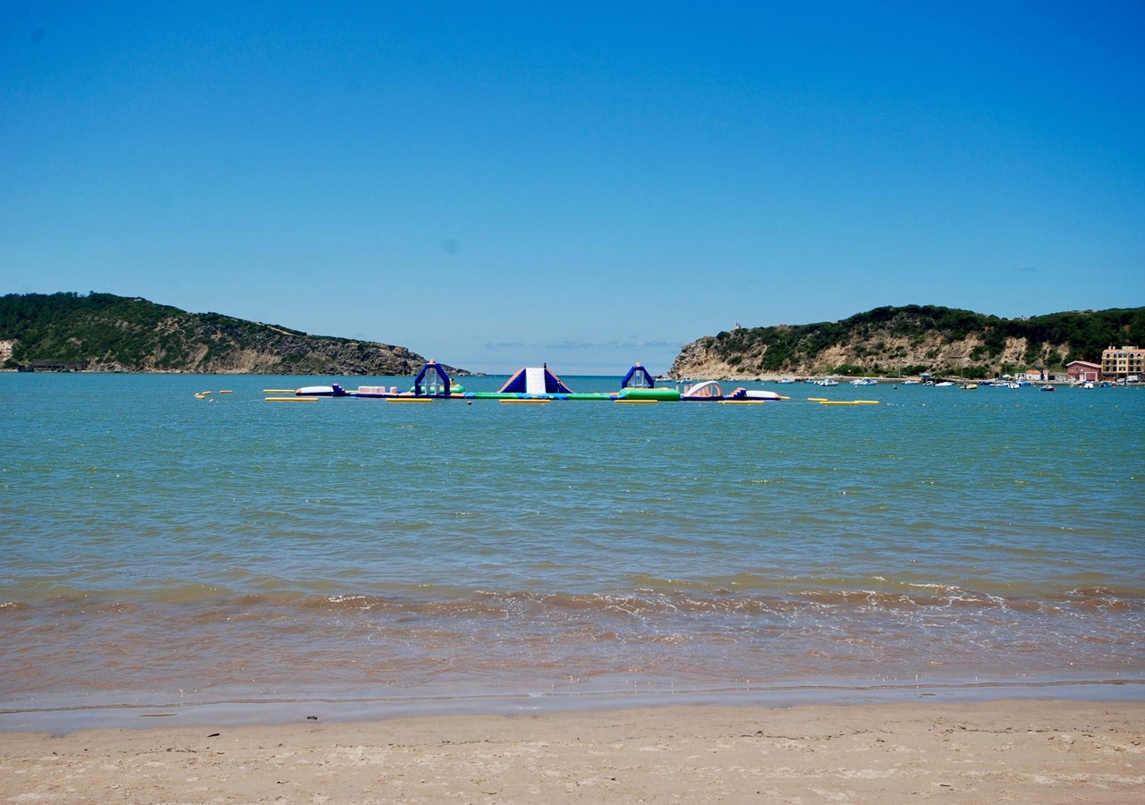 Sao Martinho Do Porto Bay
