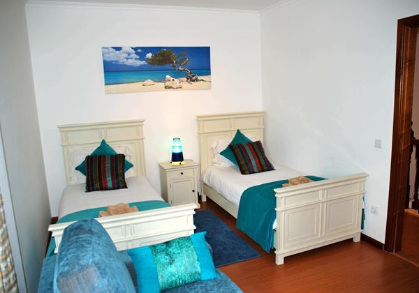 Twin Bedroom 1