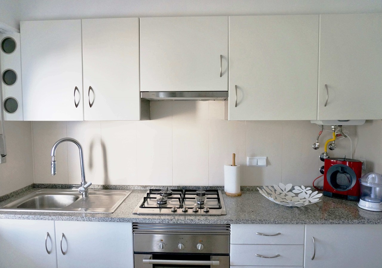 Well equipped kitchen