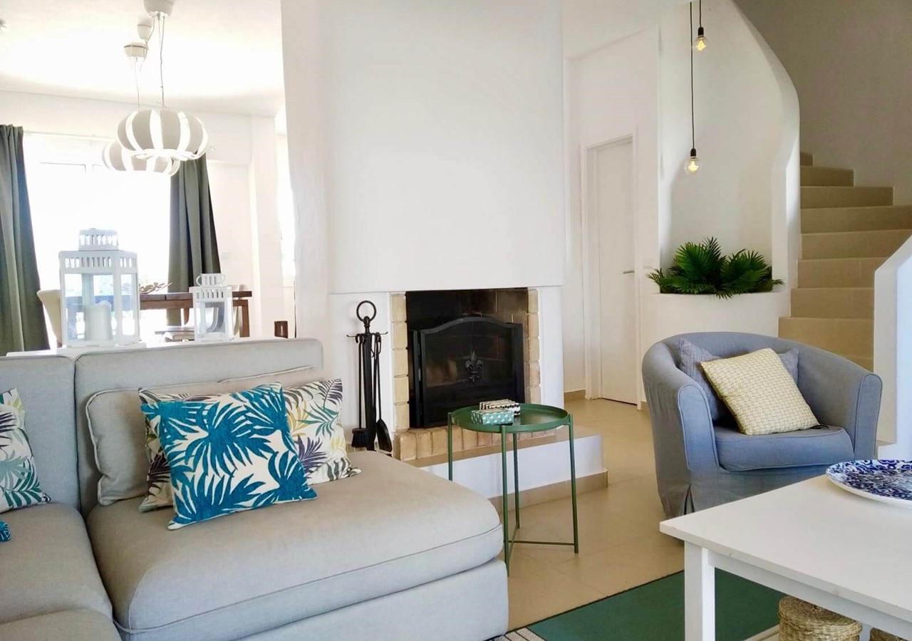 Lounge with fireplace