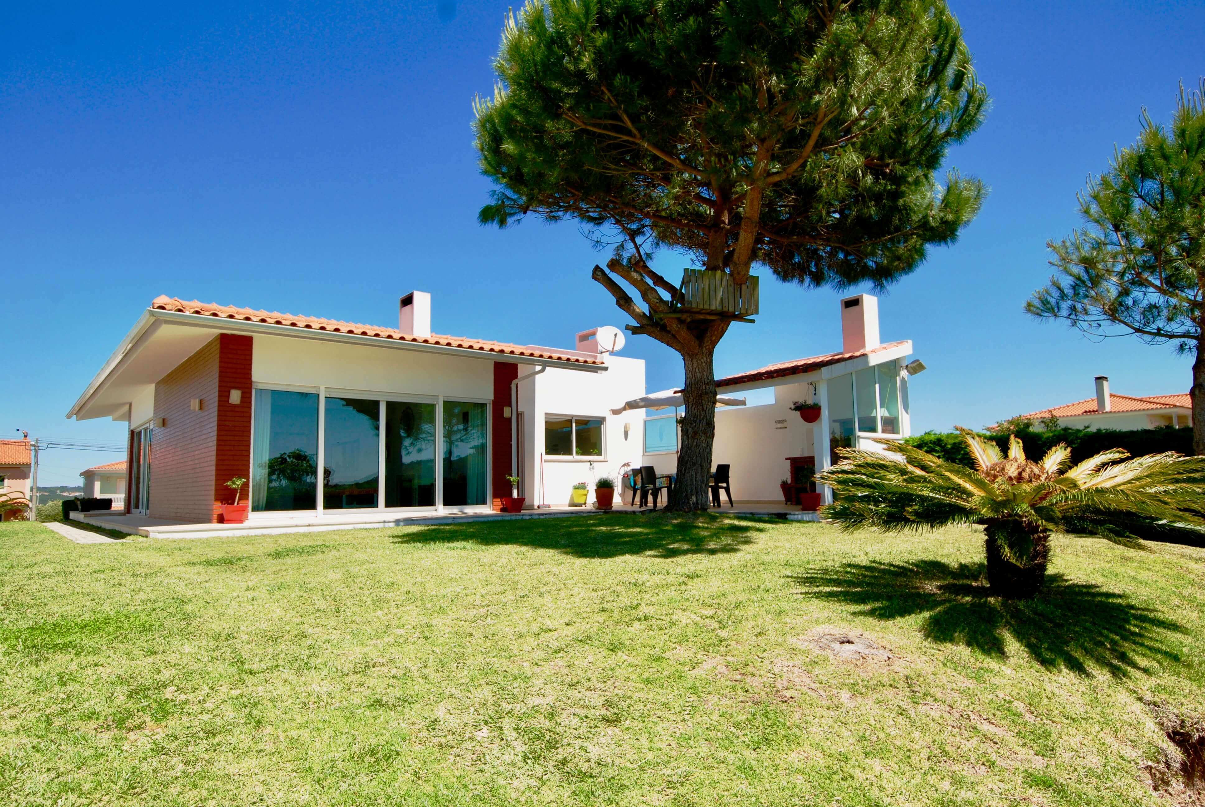 Sea Breeze - Impressionante propriedade aninhada entre as colinas do campo e o mar